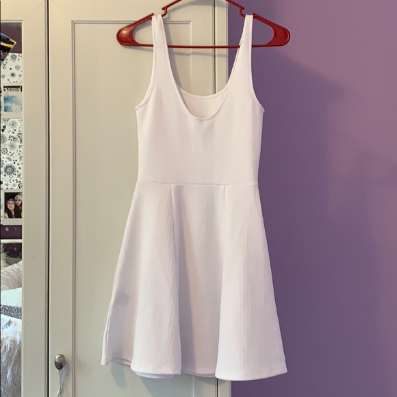 knee length dress - Picture 2 of 3